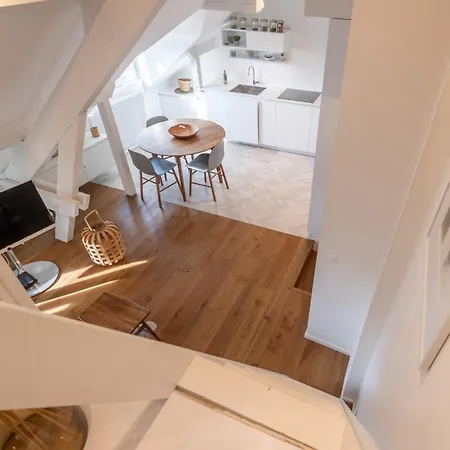 Mon Chez Vous - Au Coeur De La Vieille Annecy
